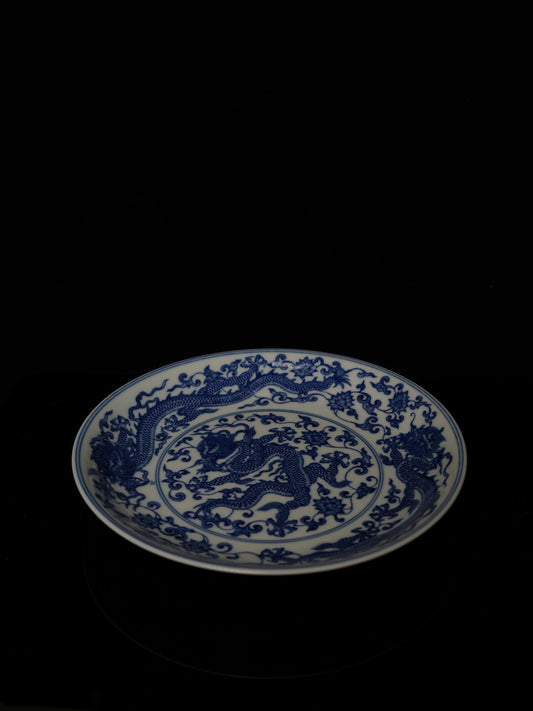 Handcrafted Blue-and-White “Dragon & Phoenix” Multi-Use Plate / Dessert Dish