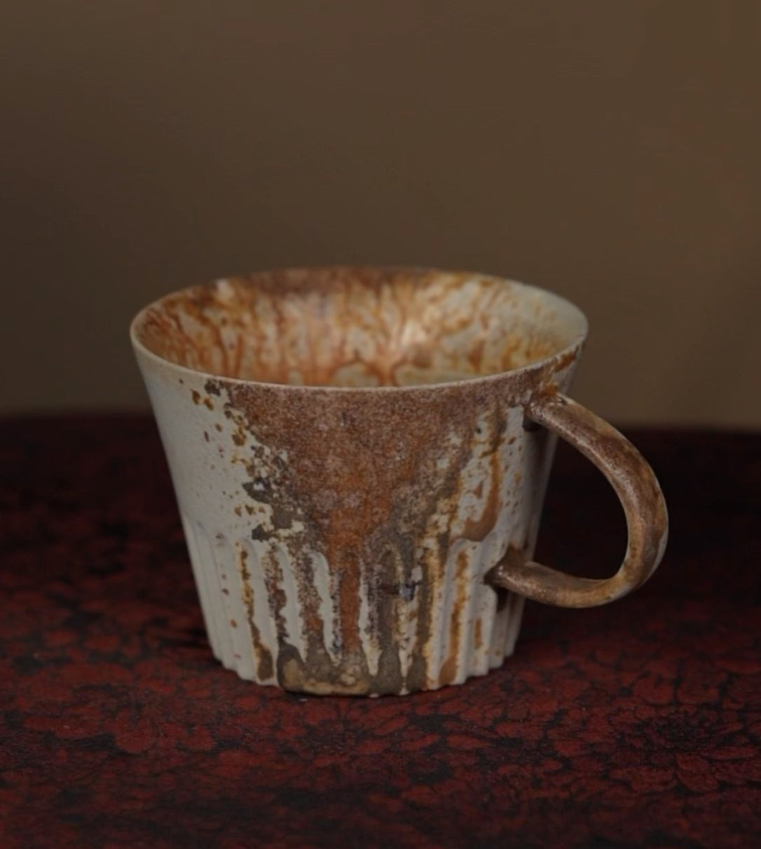 Kilnora Dai-in Series small-capacity wood-fired espresso mug 150 ml with unique ash glaze patterns.