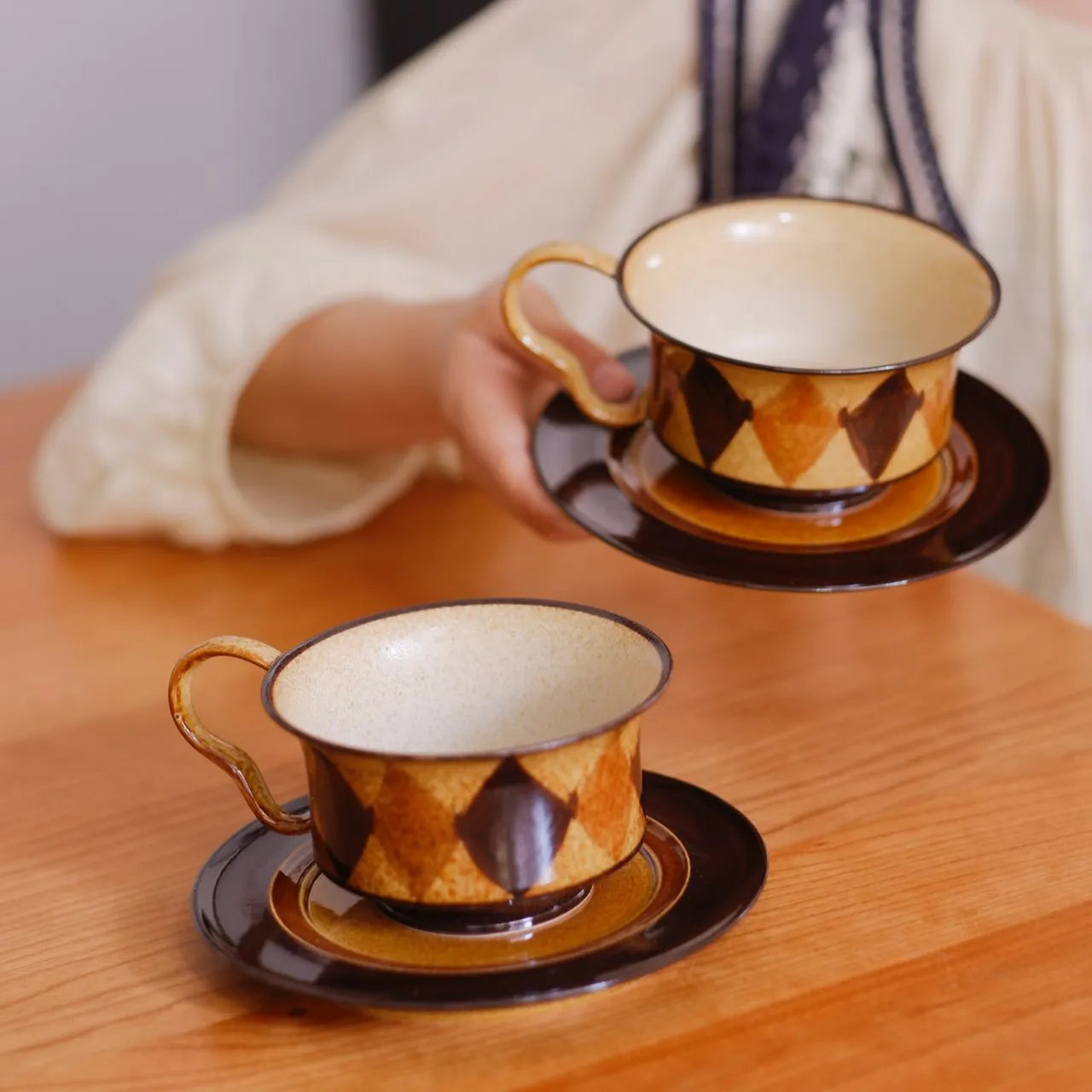 Kilnora Shisō Caramel Diamond porcelain cup and saucer set with carved diamond pattern