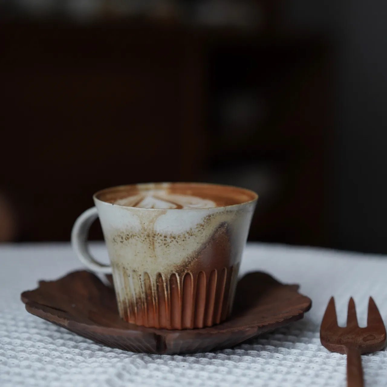Kilnora Dai-in Series small-capacity wood-fired espresso mug 150 ml with unique ash glaze patterns.
