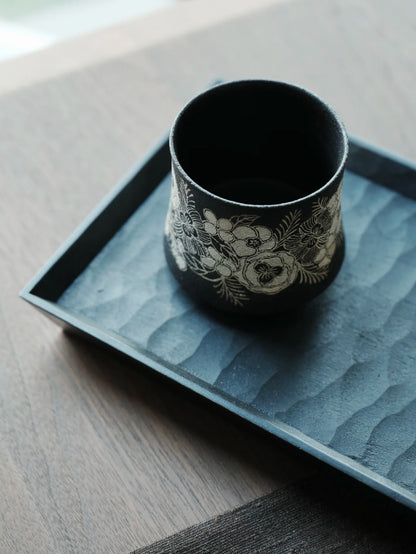 Kilnora Aokawa Chihiro Camellia porcelain cup with silver inlay camellia motif