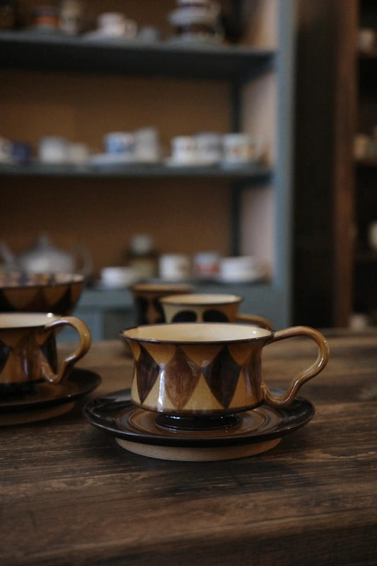 Kilnora Shisō Caramel Diamond porcelain cup and saucer set with carved diamond pattern