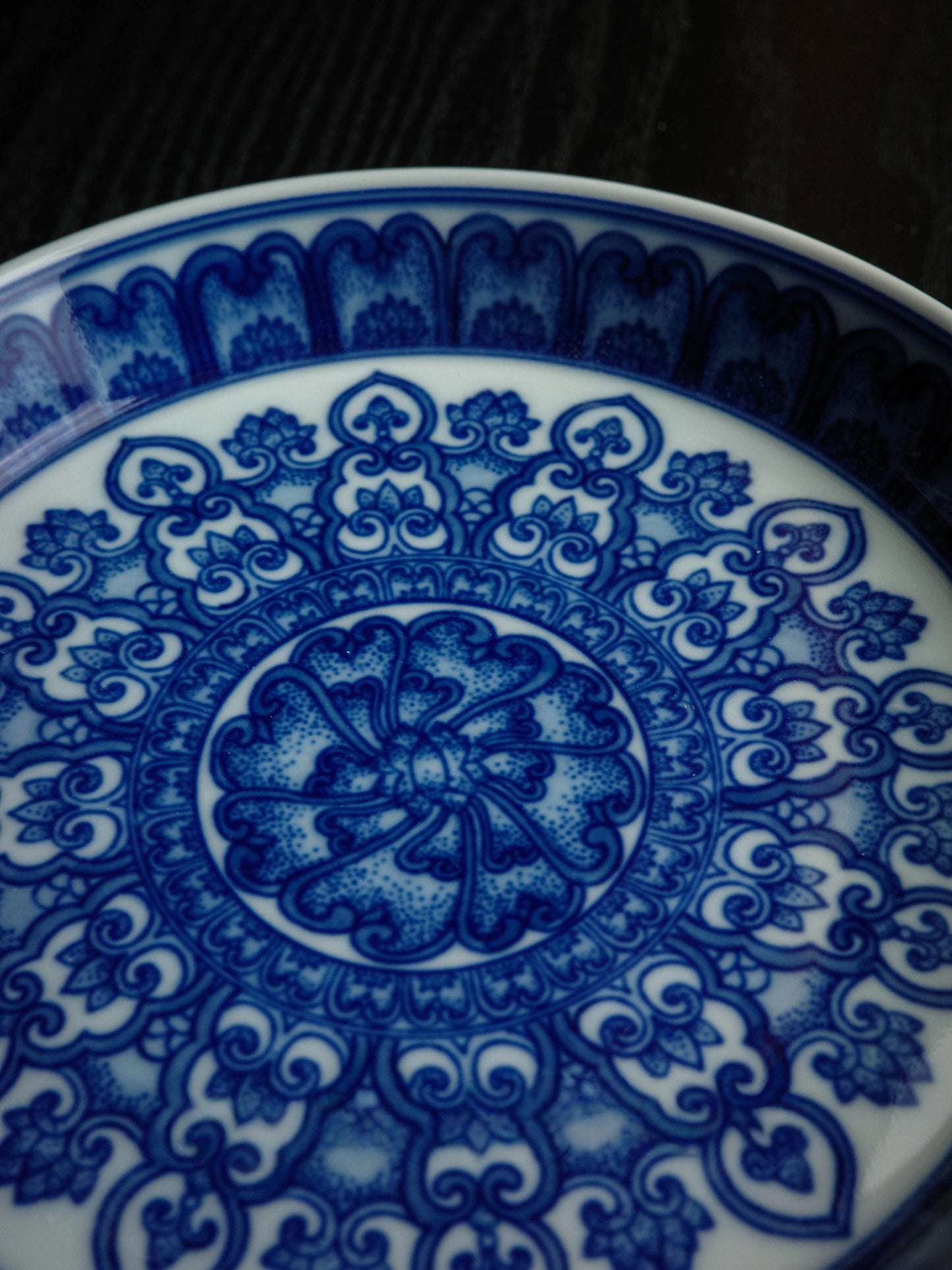 Handcrafted Blue-and-White “Gambiered Canton Gauze ” Multi-Use Plate / Dessert Dish
