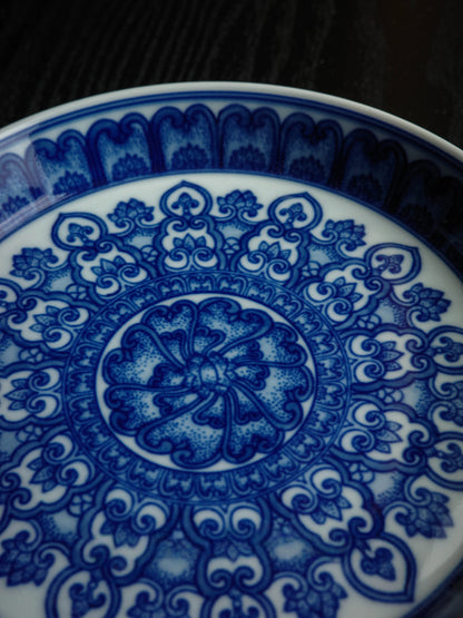 Handcrafted Blue-and-White “Gambiered Canton Gauze ” Multi-Use Plate / Dessert Dish
