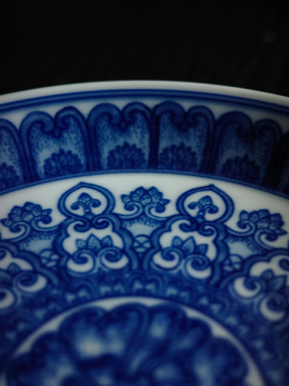 Handcrafted Blue-and-White “Gambiered Canton Gauze ” Multi-Use Plate / Dessert Dish